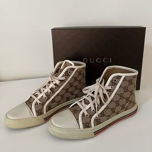 Gucci sneaker size 37